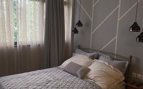 Flat In Athens Next To Metro St!